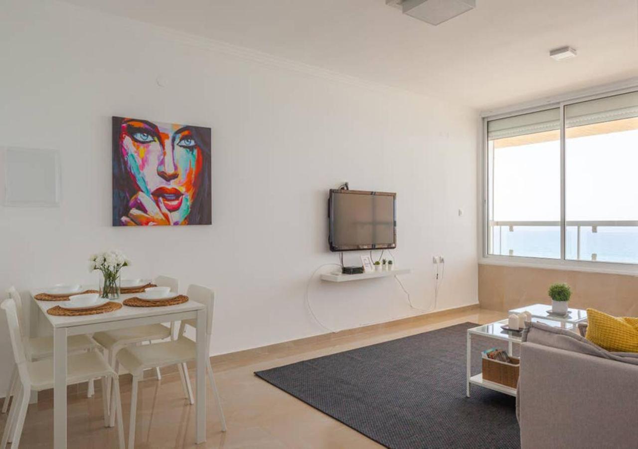 Appartamento O&O Group-Exciting Beach View Best Loc Bat-Yam 3Br Bat Yam Esterno foto